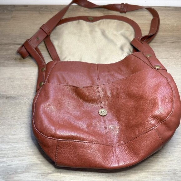 Lucky Brand Brown Boho Fold Over Crossbody Purse - Picture 4 of 7